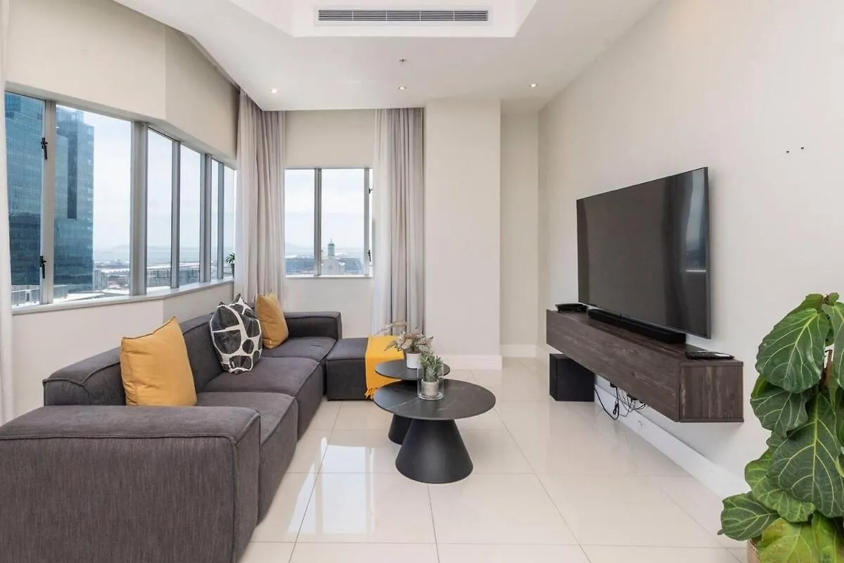 Επικοινωνία με το Spacious 2-Bed At The Pullman